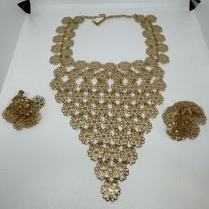 Vintage Vendome Gold Tone Filigree Floral Bib Necklace & Clip Earrings Set